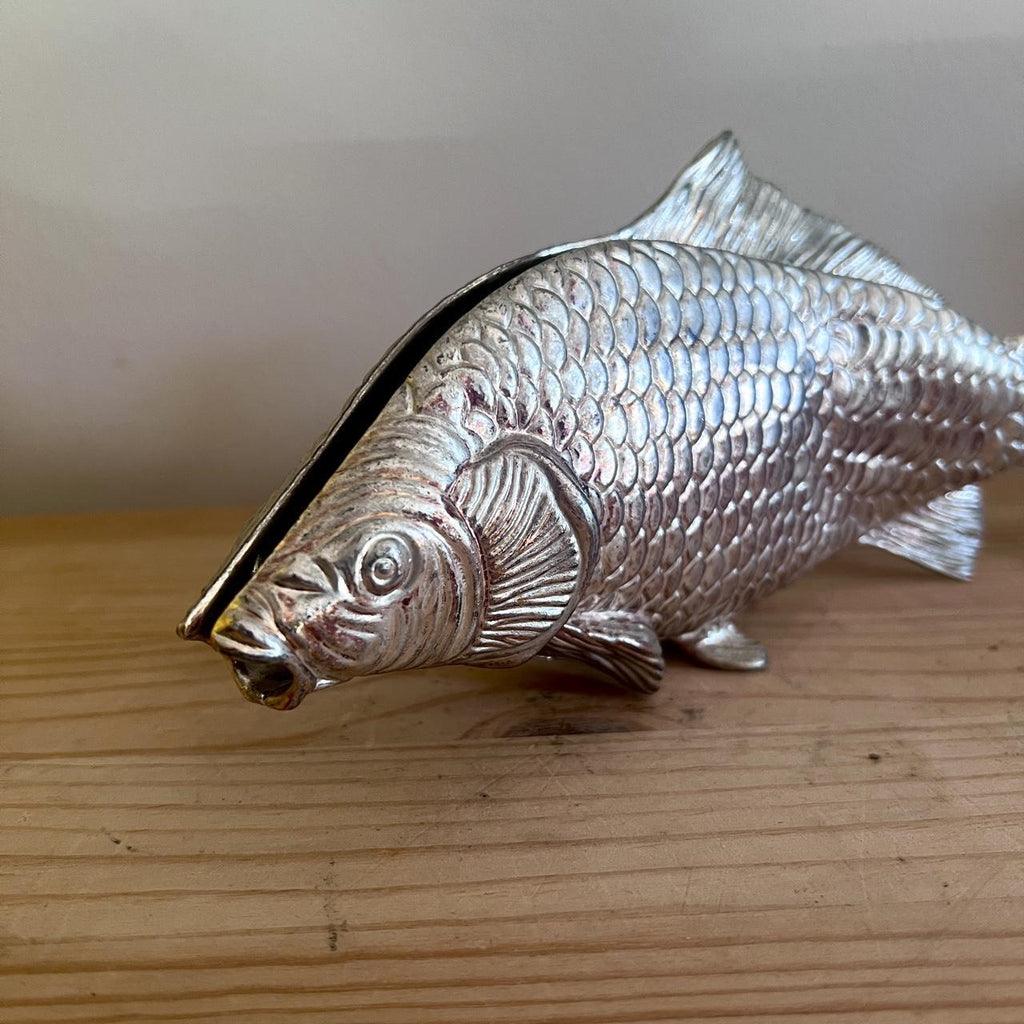 🐟 Vintage Italian Silver Plated Fish Letter Holder / Napkin Holder