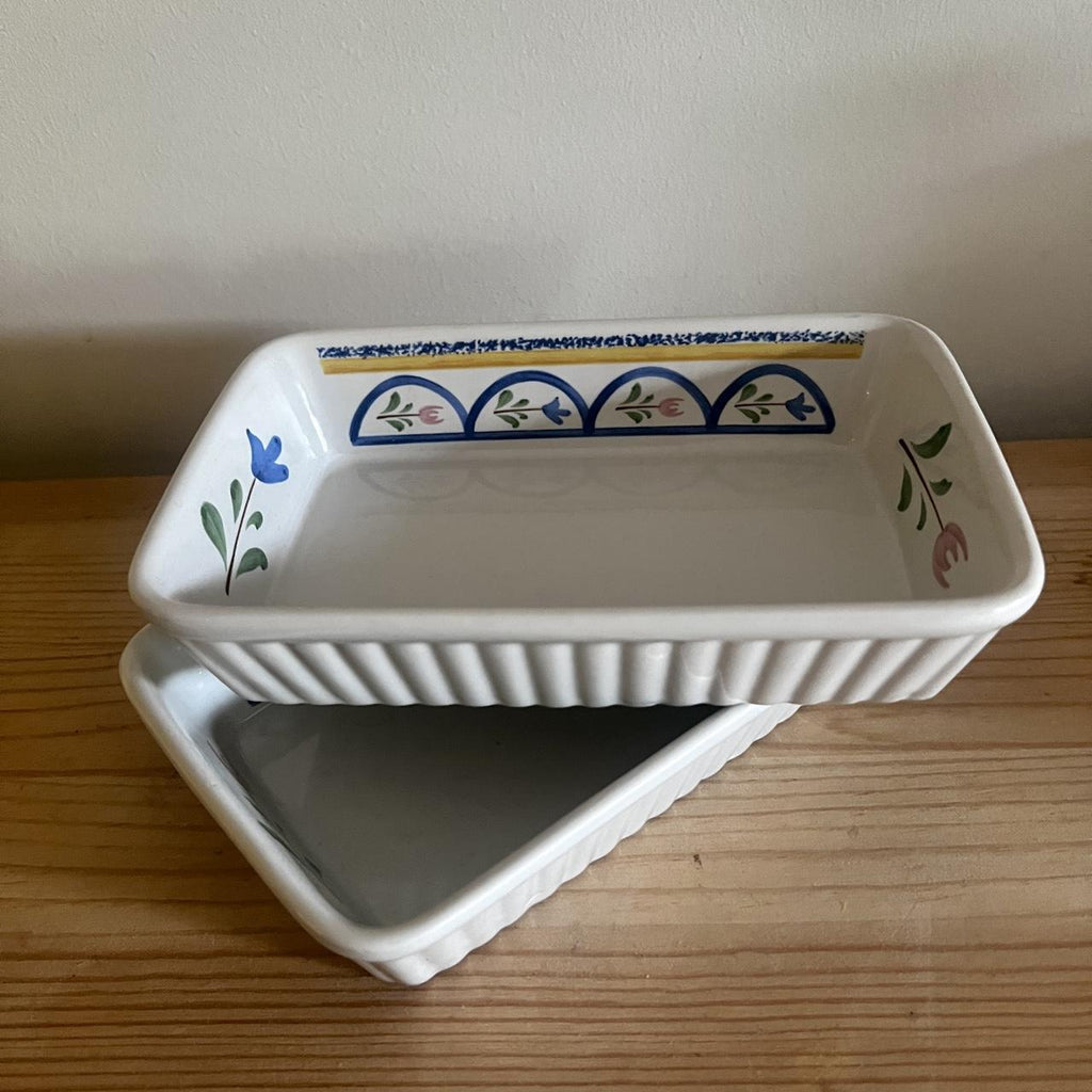 White and Multi Dinnerware