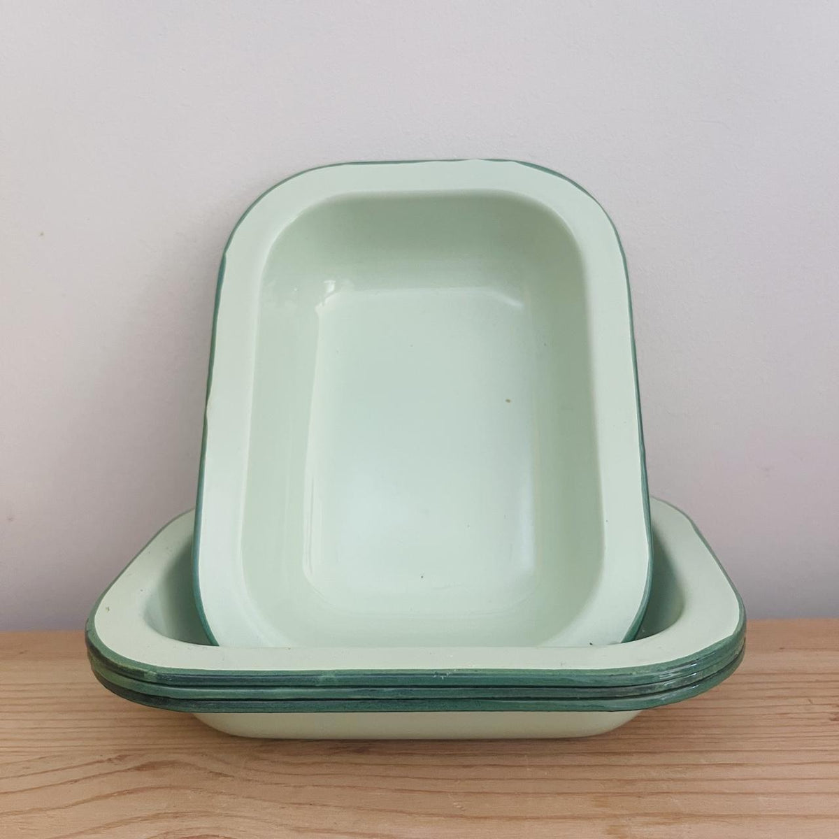 1980s Bon Voyage Mint Green Enamel Baking Dishes Set of 4