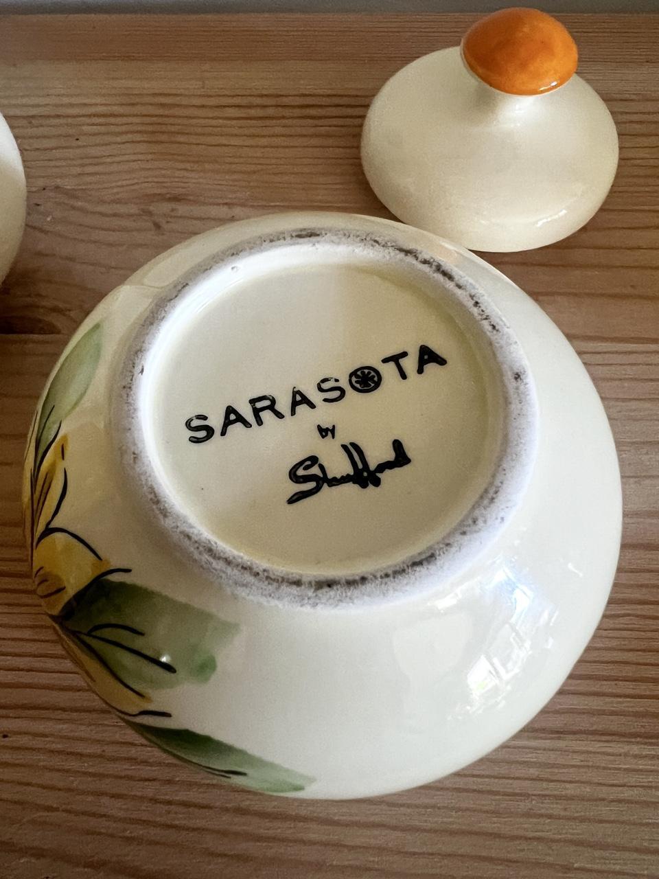 🌼 Vintage Sarasota by Shafford Cream & Sugar Set