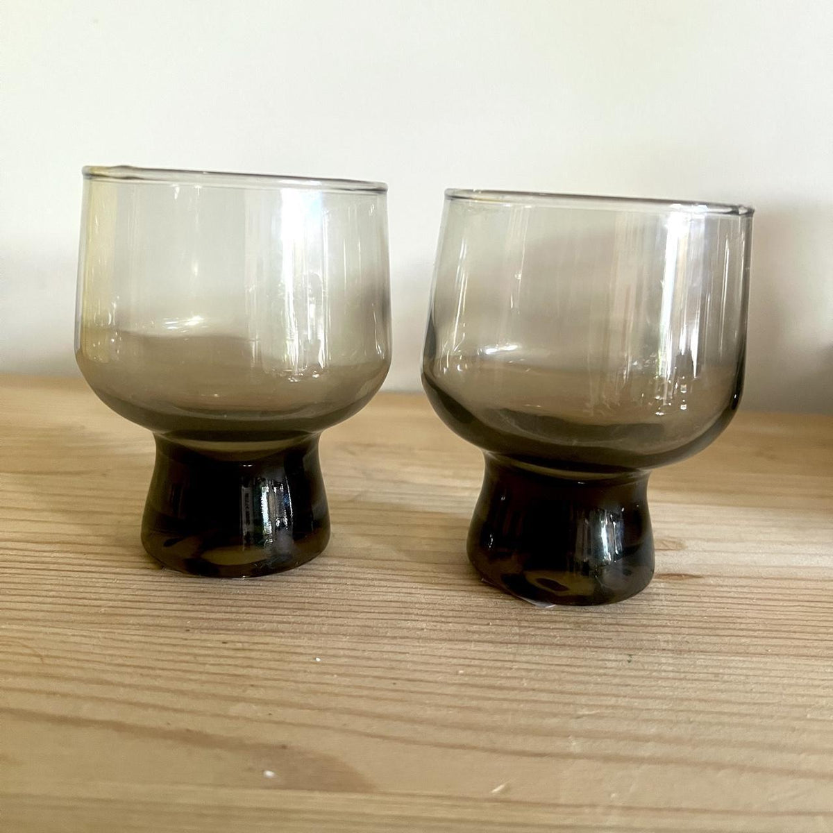 Smoky Kaaru Glasses