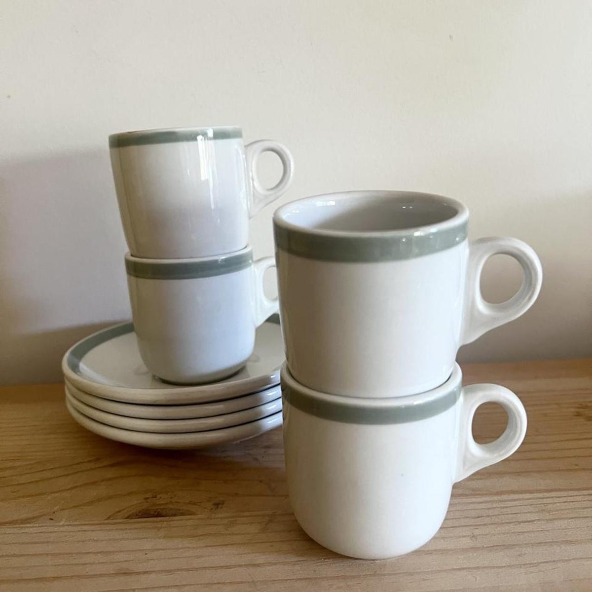 Set of 4 Vintage Maddock Ultra Vitrified Espresso Cups & Saucers
